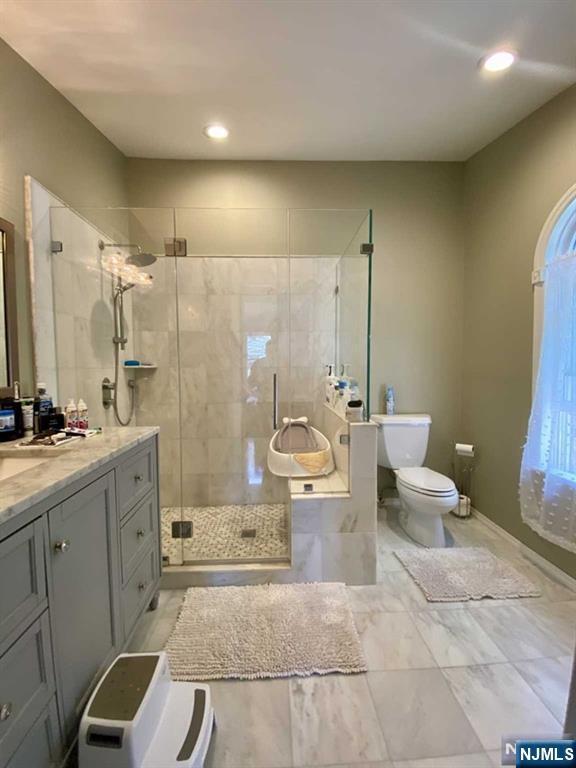 Foto del edificio - 144 Panorama Dr