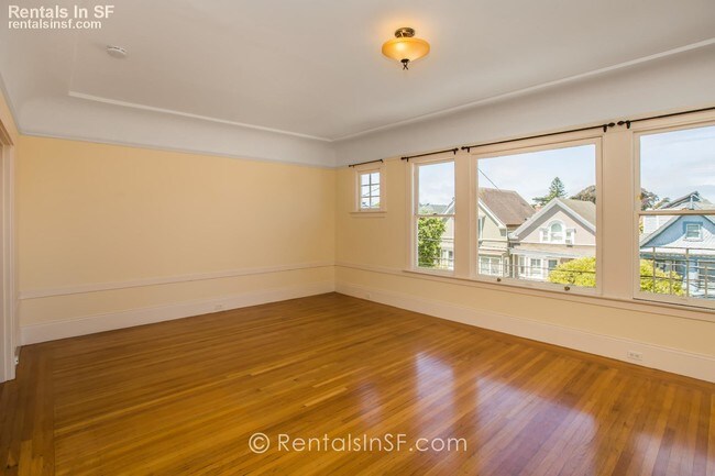 Foto del edificio - Charming, Top-Floor Studio in Lake District!