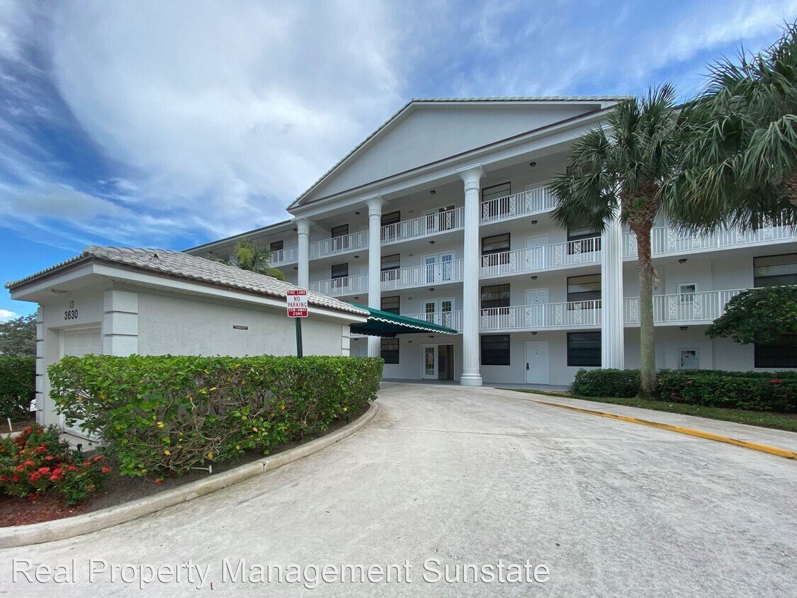 3630 Whitehall Dr, West Palm Beach, FL 33401 House for Rent in West