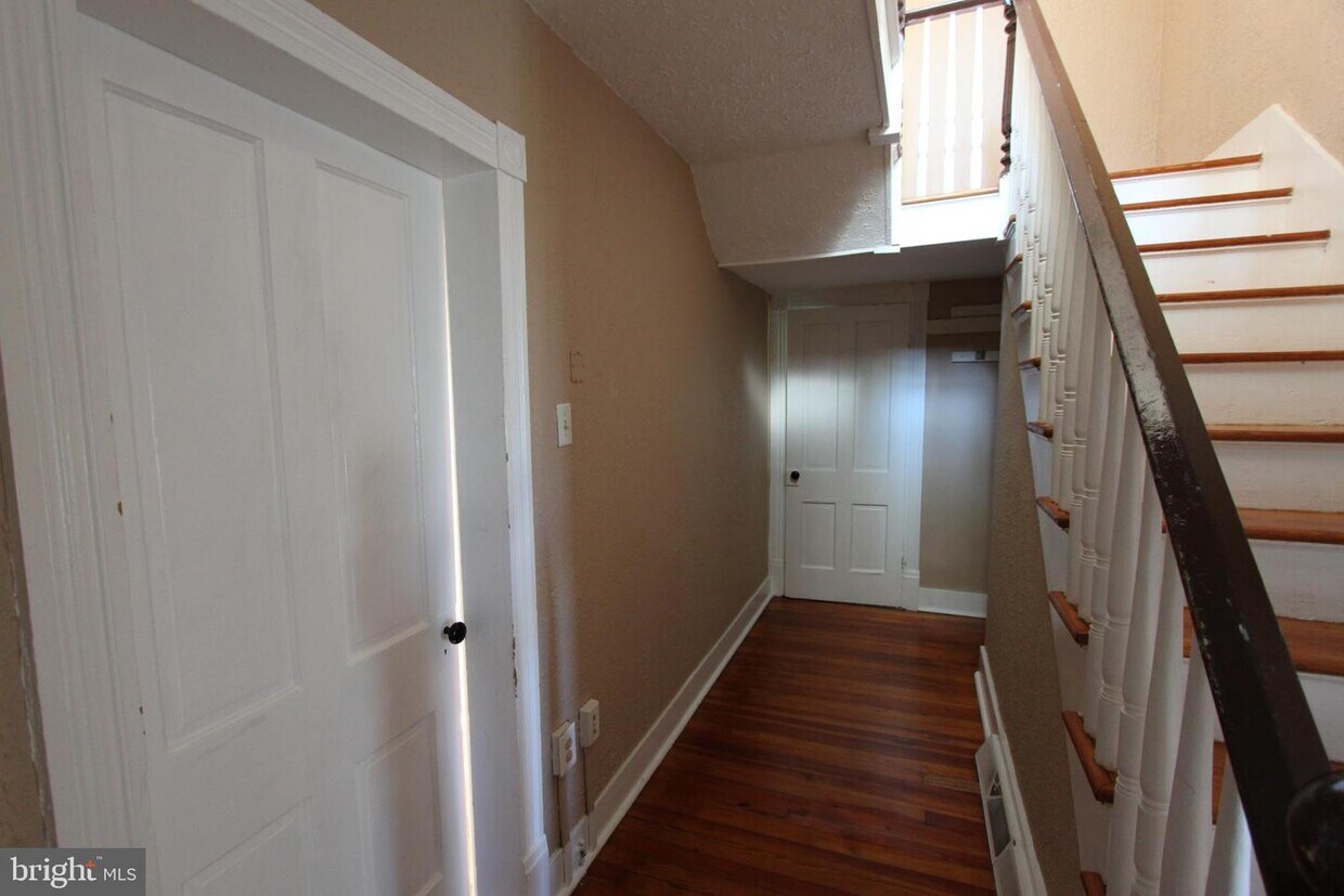 519 Ridge Rd, Shenandoah Junction, WV 25442 House Rental in