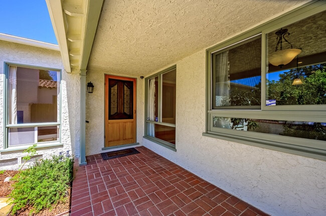 Foto del edificio - 3618 Walnut Ave