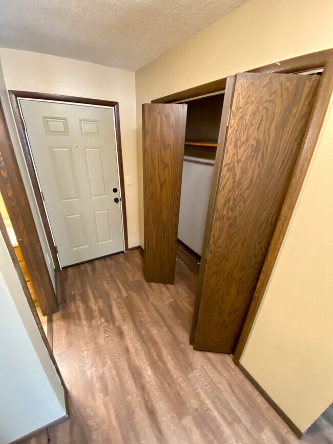 Foto del edificio - 232 11th St S