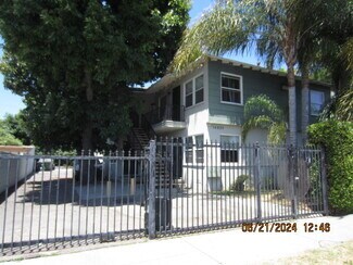 Building Photo - 14839 Blythe St