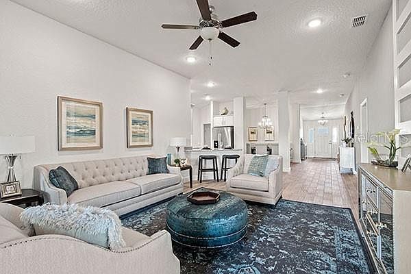 Family Room - 16121 62nd Gln E