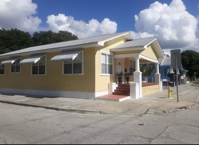Photo - 1520 E 21st Ave House