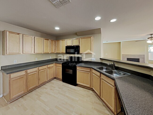 Foto del edificio - 7064 S Brickellbush Ln