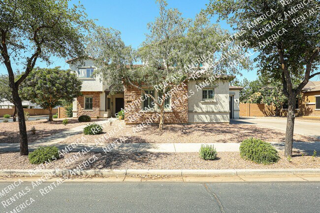 Building Photo - 18676 E Braeburn Ln