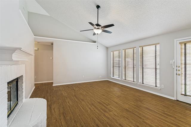 Foto del edificio - 10820 Pebblecreek Ct