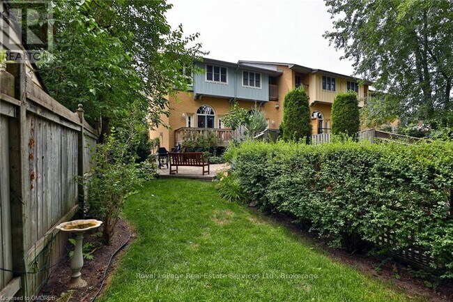 Photo du bâtiment - 79 Brant St