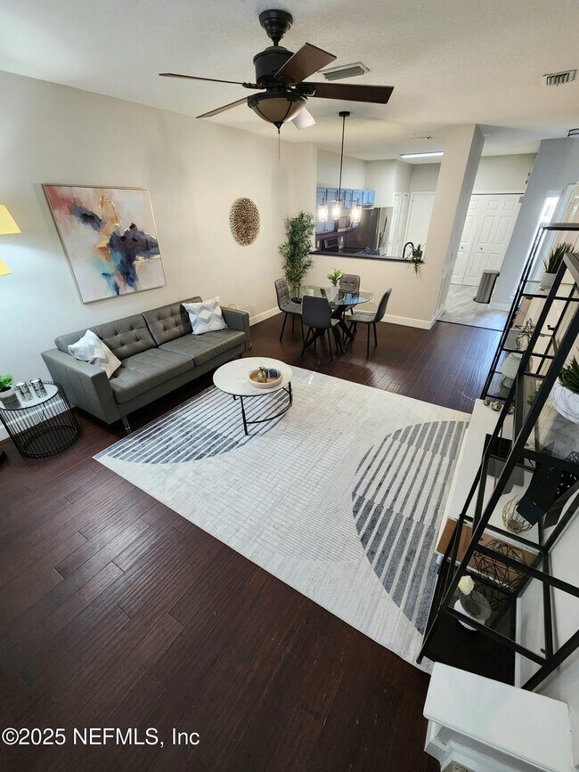 Foto del edificio - 307 Southern Branch Ln