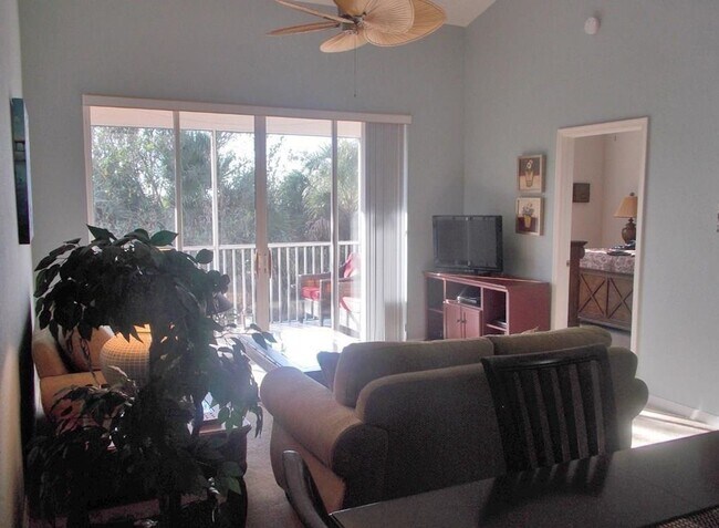 Building Photo - FIDDLER'S CREEK BEAUTY ** GATED SEASONAL R...