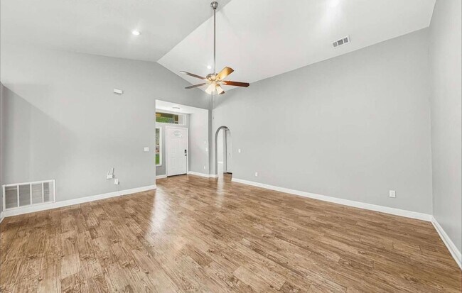 Foto del edificio - 11425 Kenley Cir