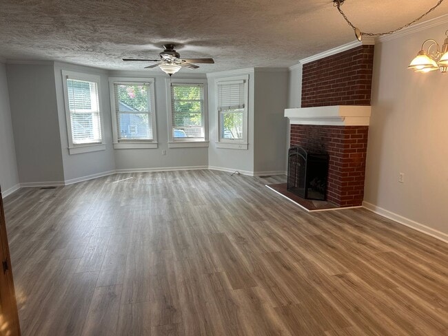 Foto del edificio - 736 Rosedale St