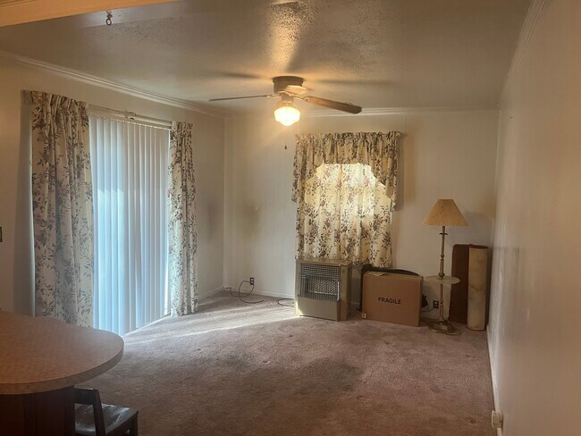 Building Photo - 322 Mooneyham Rd