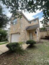 Building Photo - 7504 Lazy Creek Dr