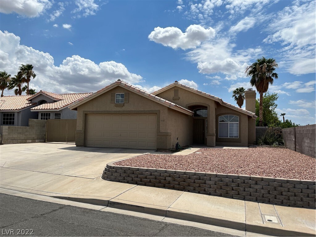 917 Blue Arroyo Dr, Henderson, NV 89015 House Rental in Henderson, NV
