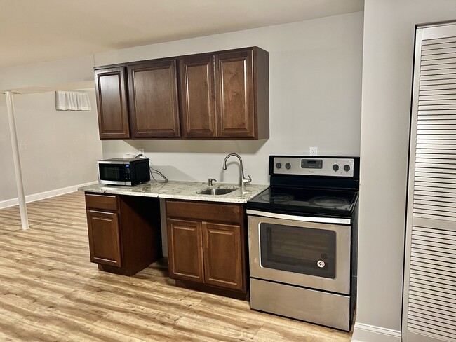 Updated Kitchen - 6723 Averett Ct