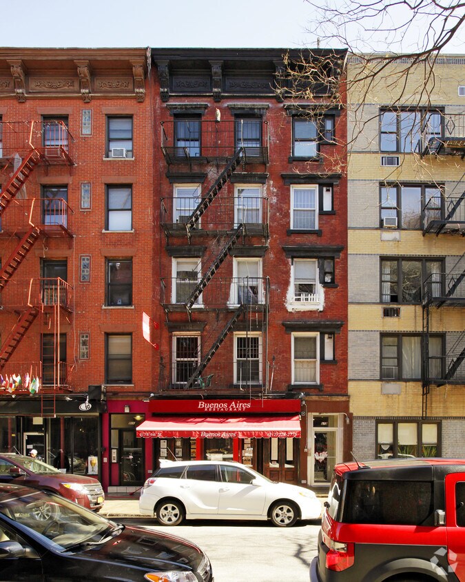 Building Photo - 513 E 6th St
