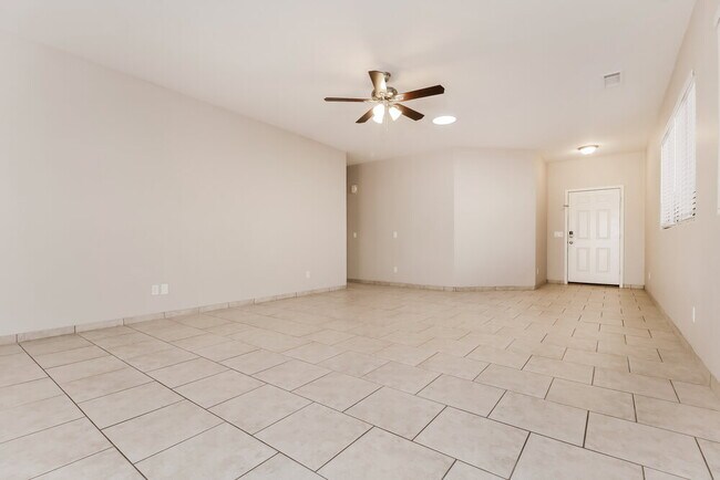Foto del edificio - 16812 W Windermere Way