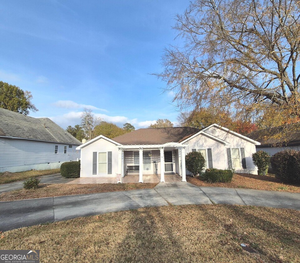 Foto principal - 199 Autumn Trace Ct