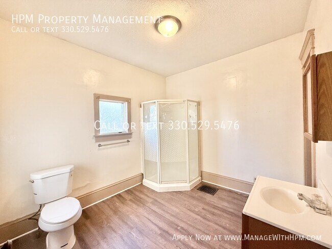 Foto del edificio - 2300 9th St SW