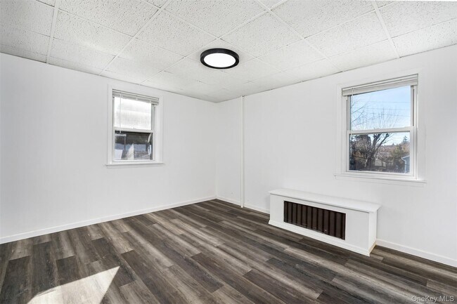 Foto del edificio - 332 Columbus Ave