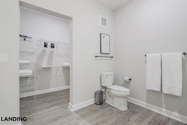 Building Photo - 5001 Willowgate Loop