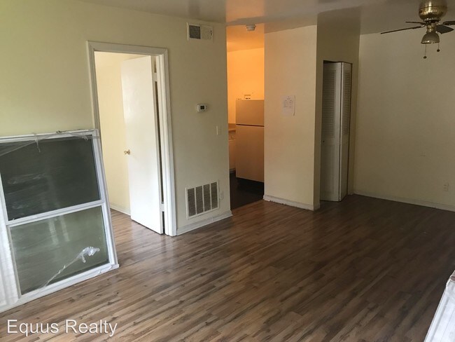 Foto del edificio - 2603 Le Blanc Ct