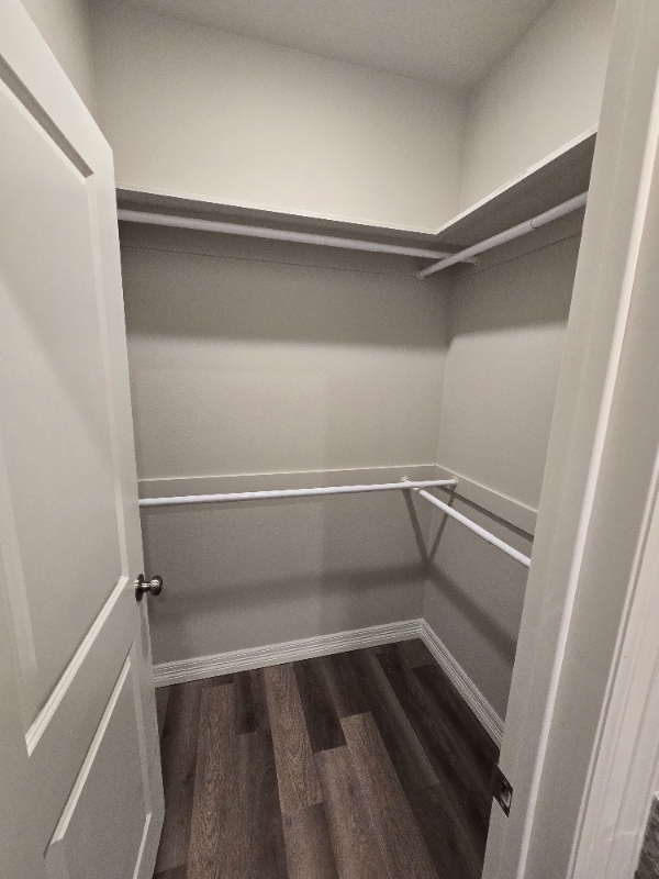 Foto del edificio - 1215 Fairway Dr