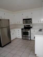 Building Photo - 3970 Ingraham St