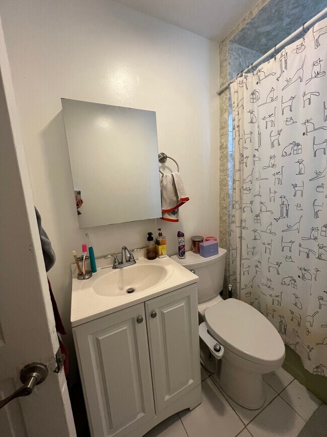 Foto del edificio - 17 Dow St