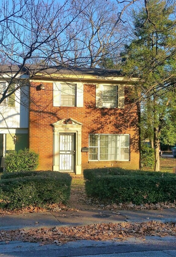 2Story Duplex Located Near UofM!!!! Townhouse for Rent in Memphis