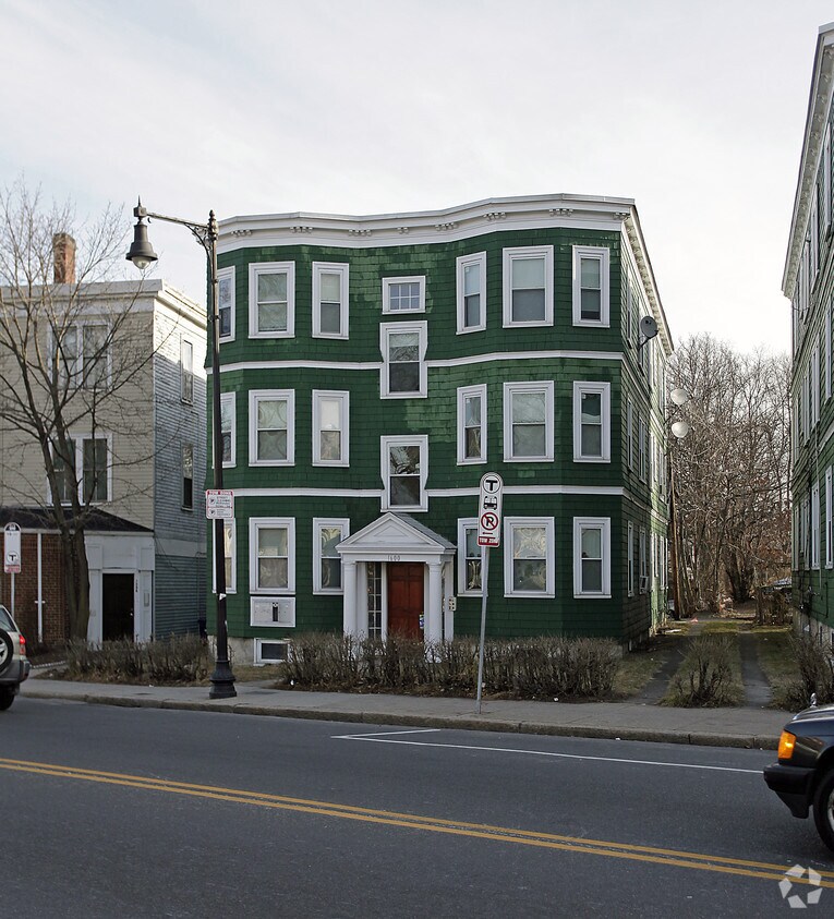 Foto principal - 1600 Dorchester Ave