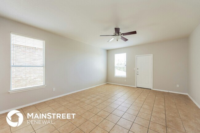 Foto del edificio - 12534 Crockett Way