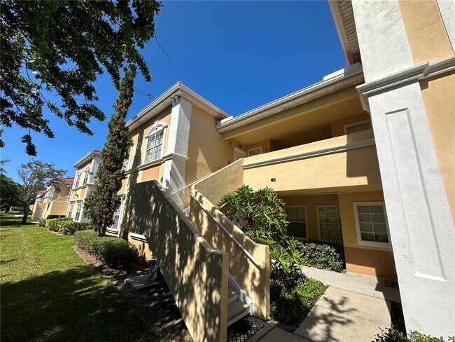 Foto del edificio - 1010 Villagio Cir