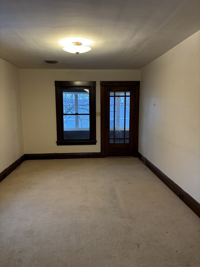 Living Room - 1003 Catherine St