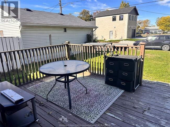 Building Photo - 3941 Ontario St