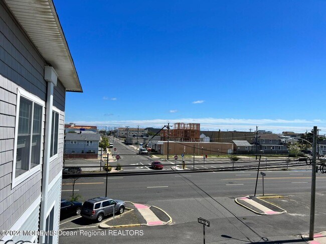 Foto del edificio - 202 Webster Ave