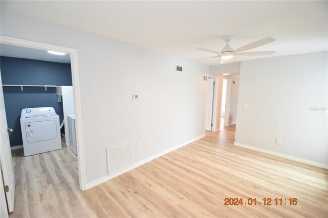 Building Photo - 1254 Grove St