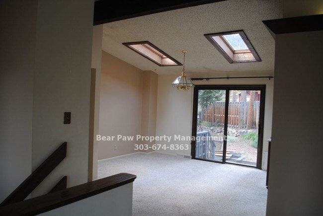 Building Photo - 28371 Meadow Rue Rd