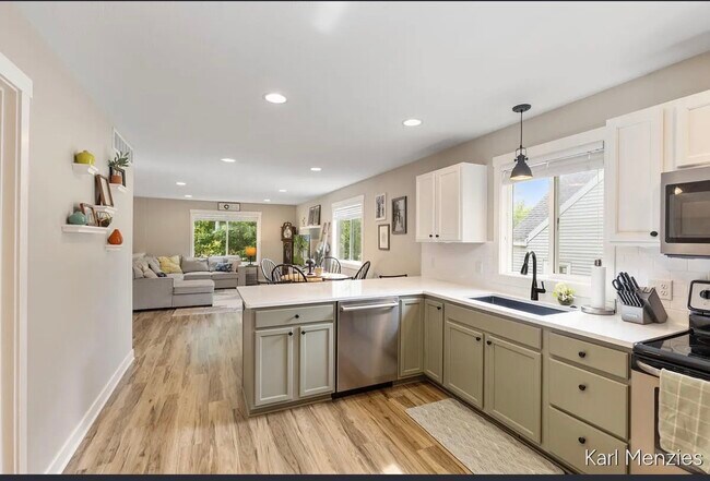 Foto del edificio - 1231 Bradford St NE