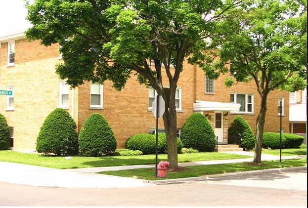 Foto principal - 4400 N Mango Ave