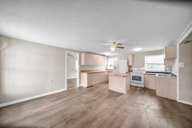 Building Photo - 2950 Packinghouse Rd