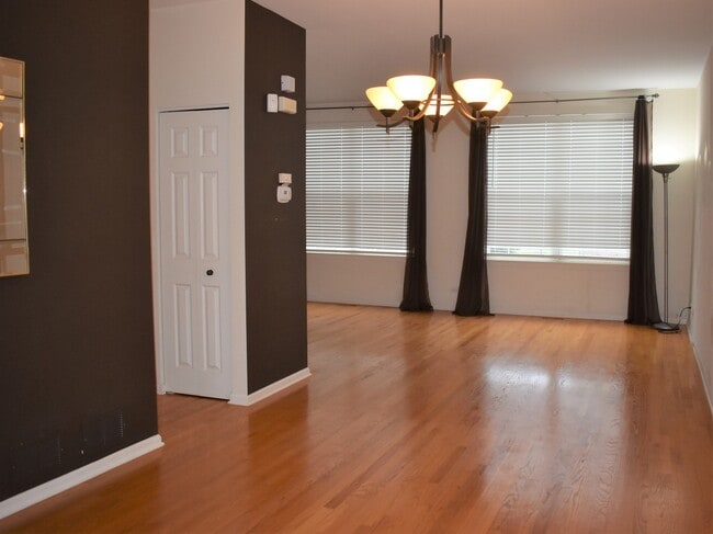 Building Photo - 531 Pheasant Trail