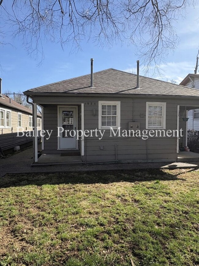 Photo - 1937 Payne St Apartment