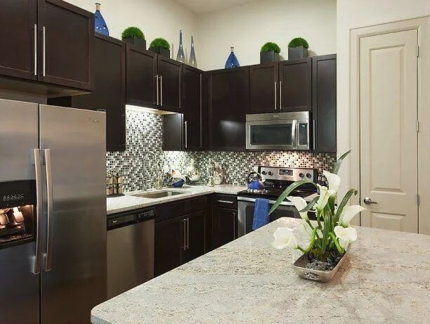 Foto del edificio - 800 E. 15th-72445