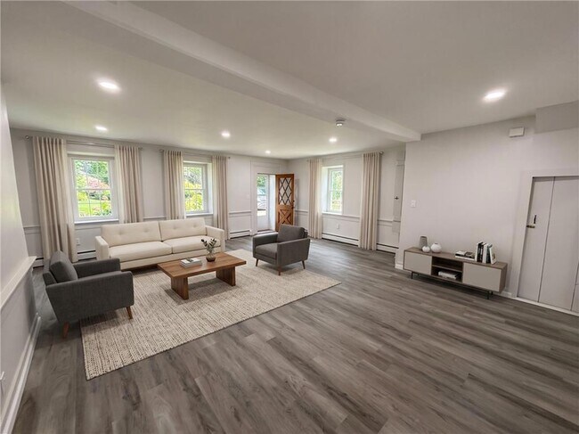 Foto del edificio - 1037 N 6th St Ext