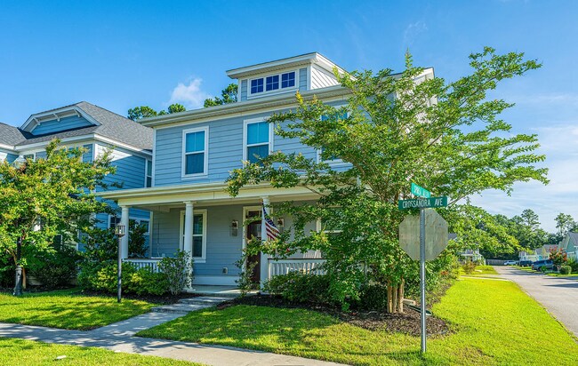 Lado frontal - 72 Crossandra Ave