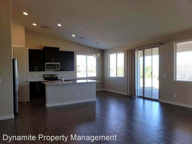 Building Photo - 16640 E Desert Vista Trail