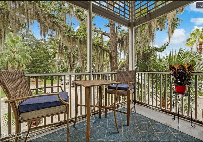 Foto del edificio - 3434 Blanding Blvd